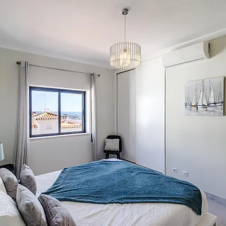 Pura Vida, Retreat * لاغوس